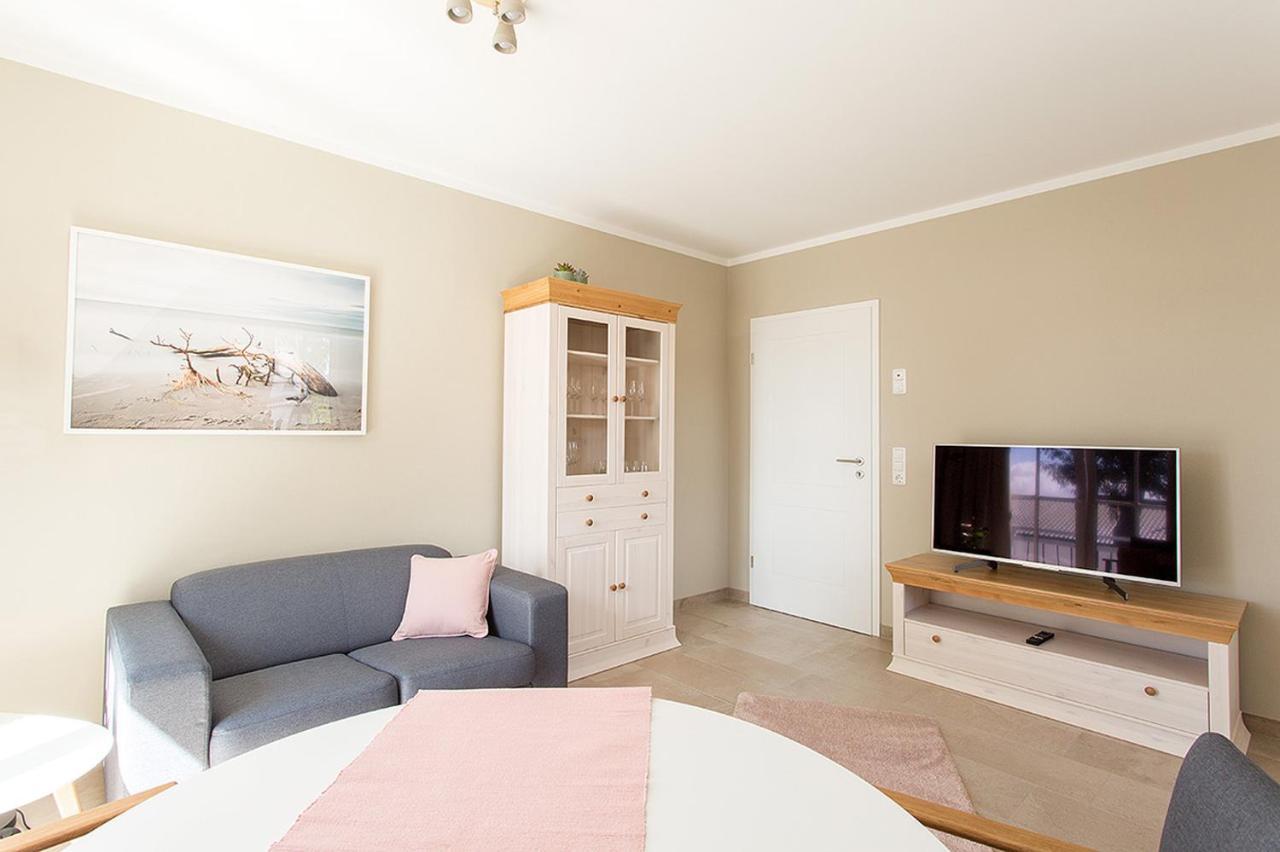 Ilex Appartements Born Esterno foto