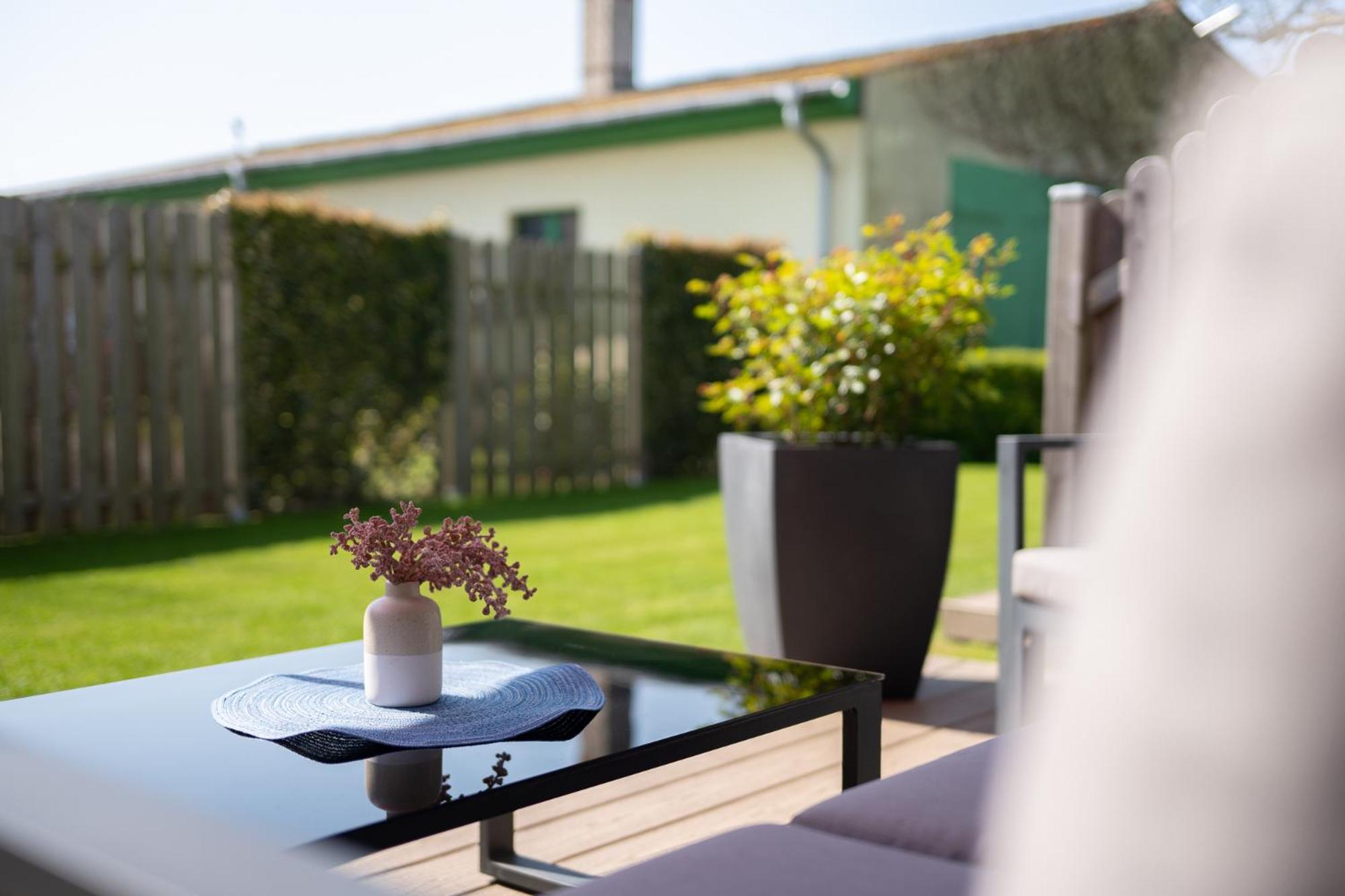 Ilex Appartements Born Esterno foto